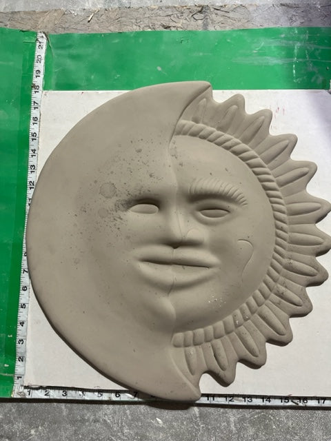 V 853 - SUN & MOON SIGN
