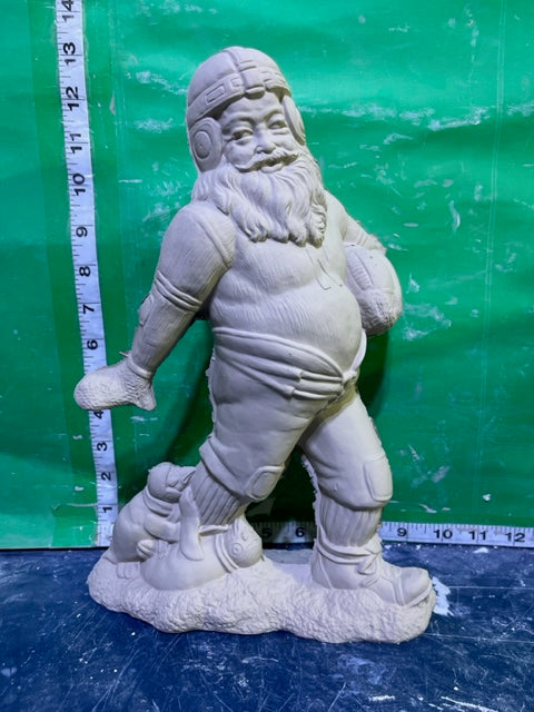 C 2711 - FOOTBALL SANTA