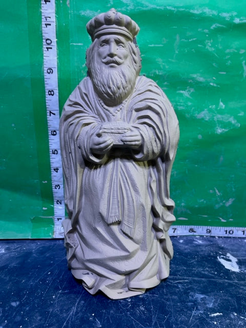 K 1699 - SANTA WITH GIFT