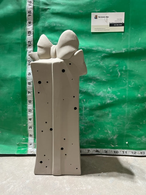 CM 3599 - MEDIUM PRESENT