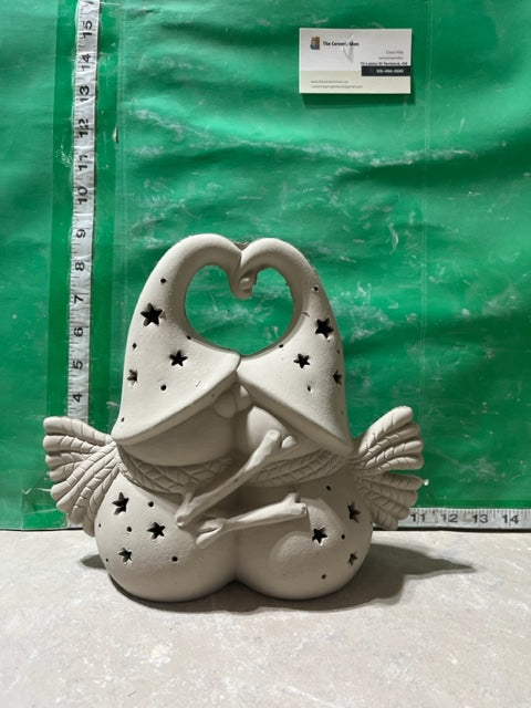 CM 4281 - KISSING SNOWMEN