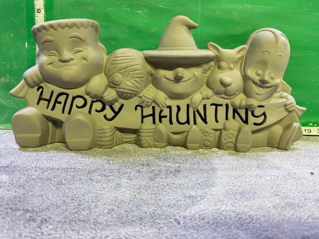 CM 1946 - HAPPY HAUNTING