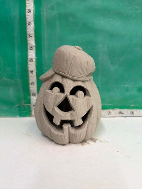 NM 2044 - PUMPKIN WITH HAT