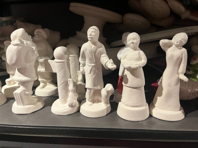 CHRISTMAS CHESS SET