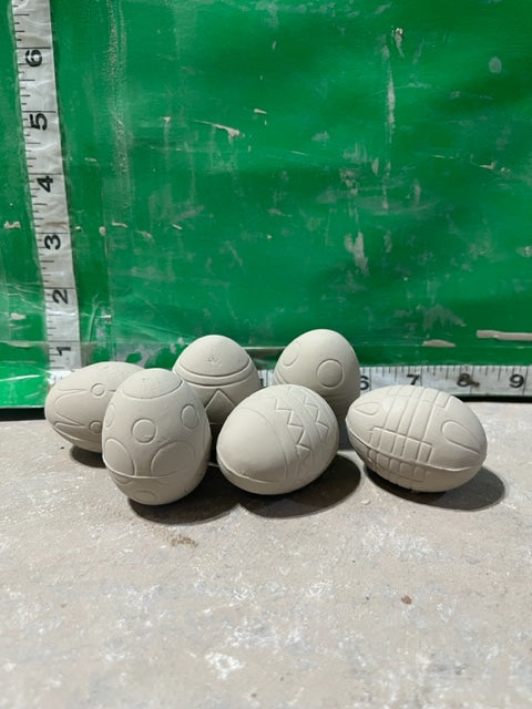CM 1716 - eggs (set of 6)