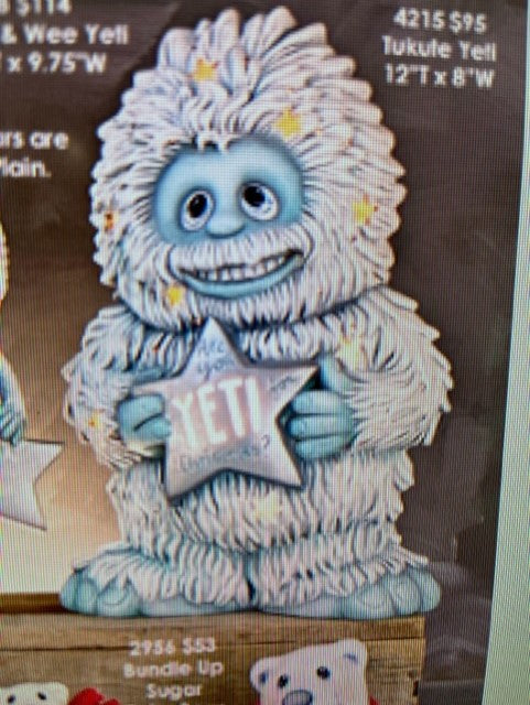 CM 4215 - YETI WITH STAR