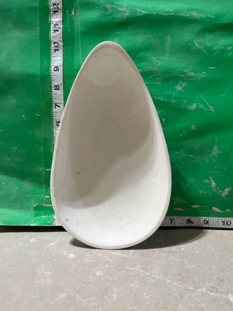 tear drop plate