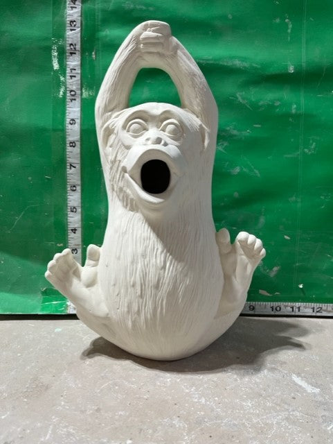 DH 2742 - MONKEY HANGING FEEDER
