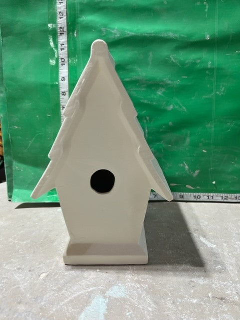 SCALLOPED EDGE BIRD HOUSE