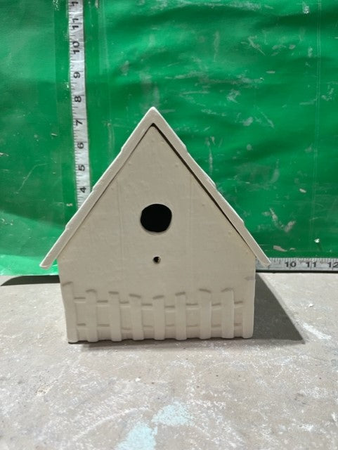 HOUSE WITH FENCE BIRD FEEDER