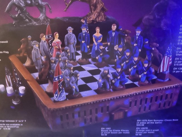 CIVIL WAR CHESS SET
