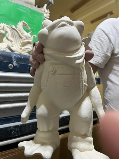 FROG IN OVERALLS