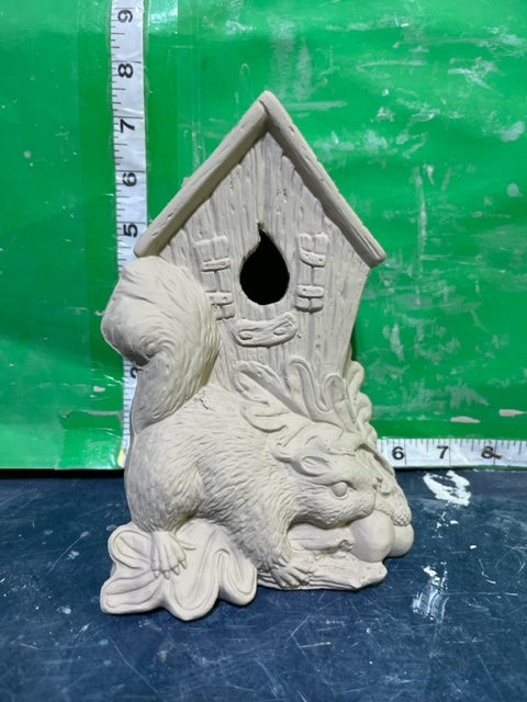 CPI 3157 - SQUIRREL BIRD HOUSE