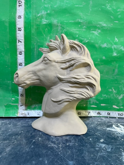 NM 2910 - UNICORN HEAD