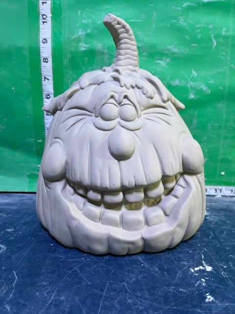 TL 1011 - PUMPKIN WITH TEETH