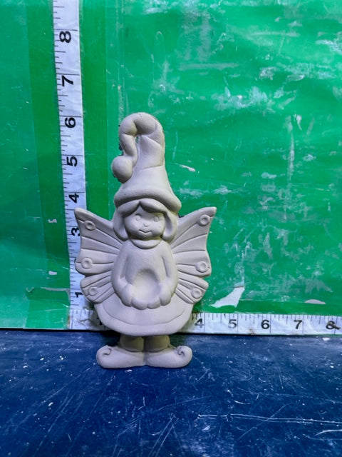 CM 3690 - FAIRY WITH HANDS IN FRONT