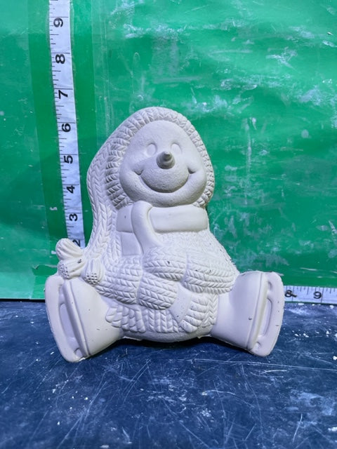 CM 2854 - SNOWMAN SITTING