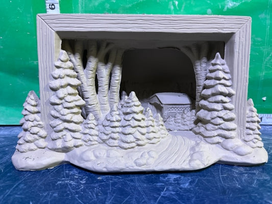 H 642 - FOREST WITH TREE BACK DROP