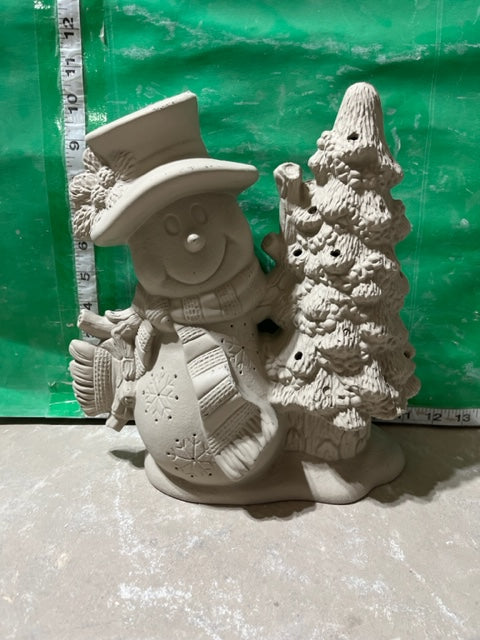 CM 2551 - SNOWMAN WITH TREE