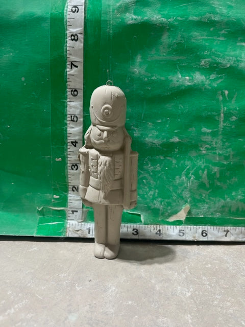 CPI 2339 - NUTCRACKER ORNAMENT