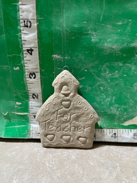 D 1478 - TEACHER ORNAMENT