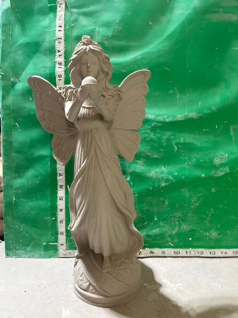 GARE 3603 - FAIRY WITH HANDS FOLDED