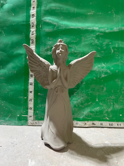 GARE 3013 - FAIRY WITH HANDS TOGETHER