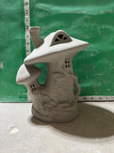 KP 1055 - FAIRY HOUSE