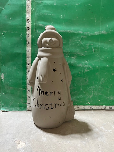 CPI 3778 - TALL SNOWMAN WITH CUTOUTS