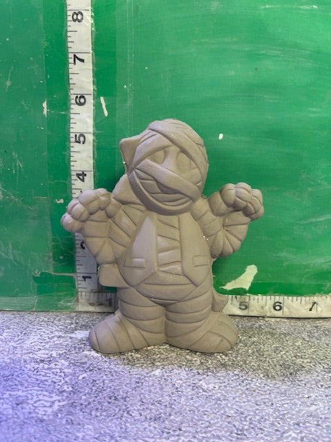 CM 3352 - MUMMY
