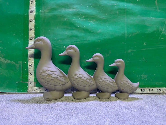 S 1143 - 4 DUCKS IN A ROW