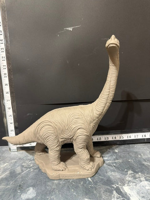 C 2451 - BRACHIOSAURUS