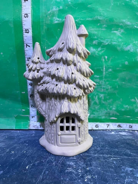 CM 3470 - EVERGREEN FAIRY HOUSE