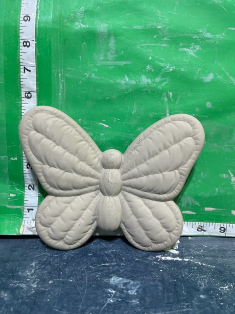 D 320 - BUTTERFLY 6"