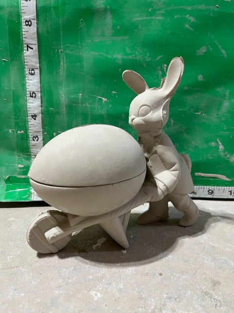 DM 86A - bunny with egg wheelbarrow