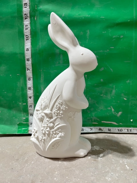 CM 3639 - Bunny with flowers