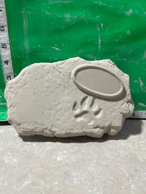 NM 3236 - BASE FOR DOG HEADS