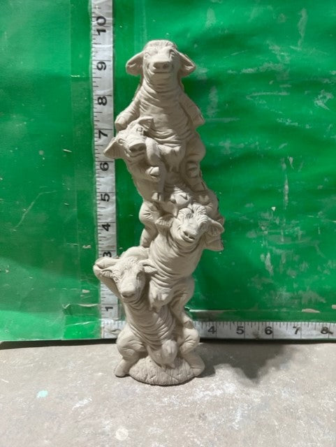 NM 1845 - COW STACK
