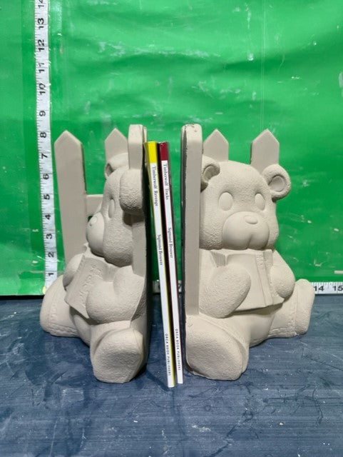 CM 633 - BEAR BOOK ENDS