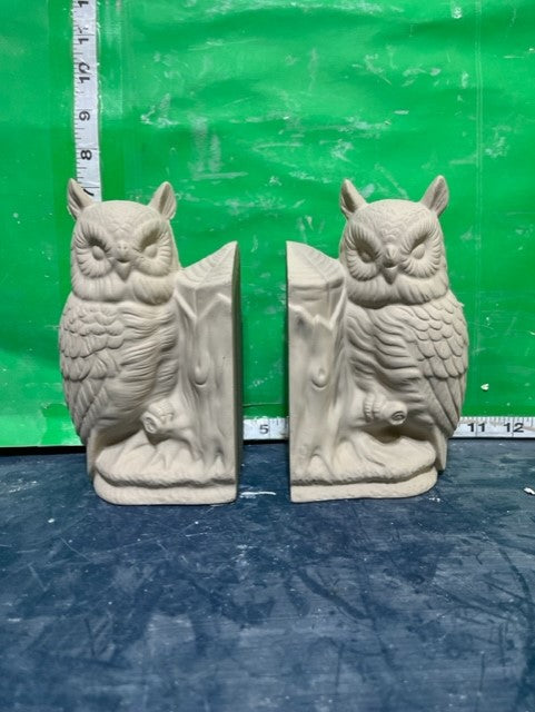 M 311 - OWL BOOK ENDS