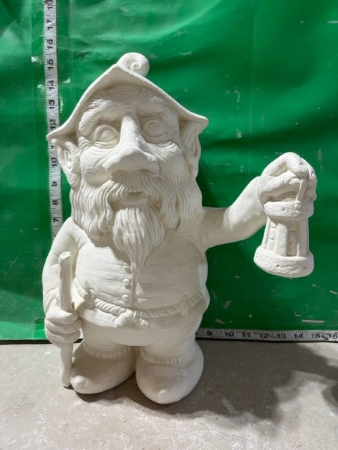 TL 906 GNOME WITH LANTERN