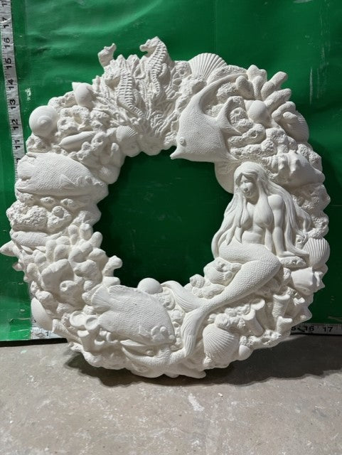 OCEANS WREATH