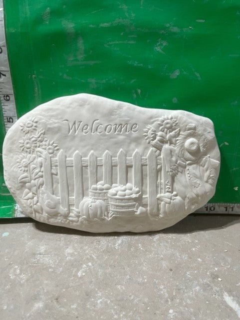 WELCOME FENCE ROCK SIGN